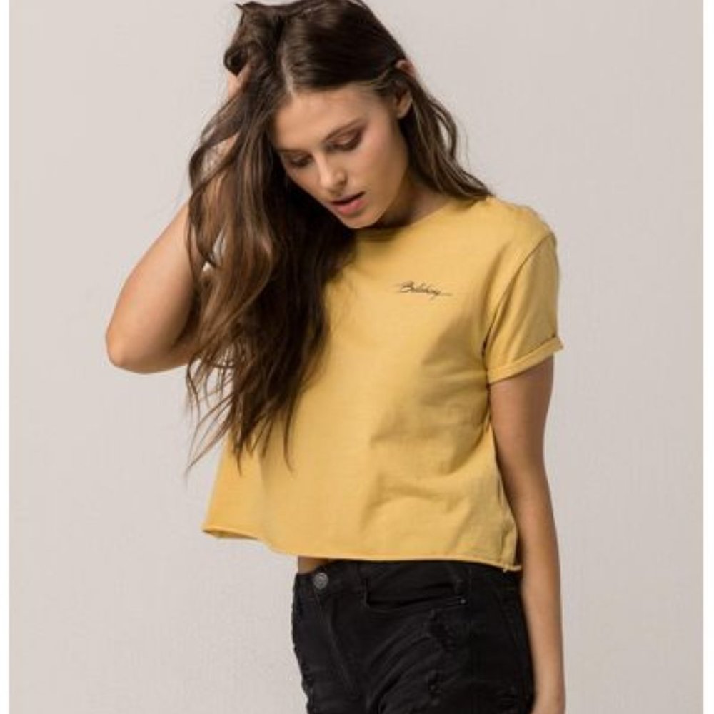 BILLABONG | Yellow Cotton Mountain Sunset Surfer Vibes Short Sleeve Crop Top